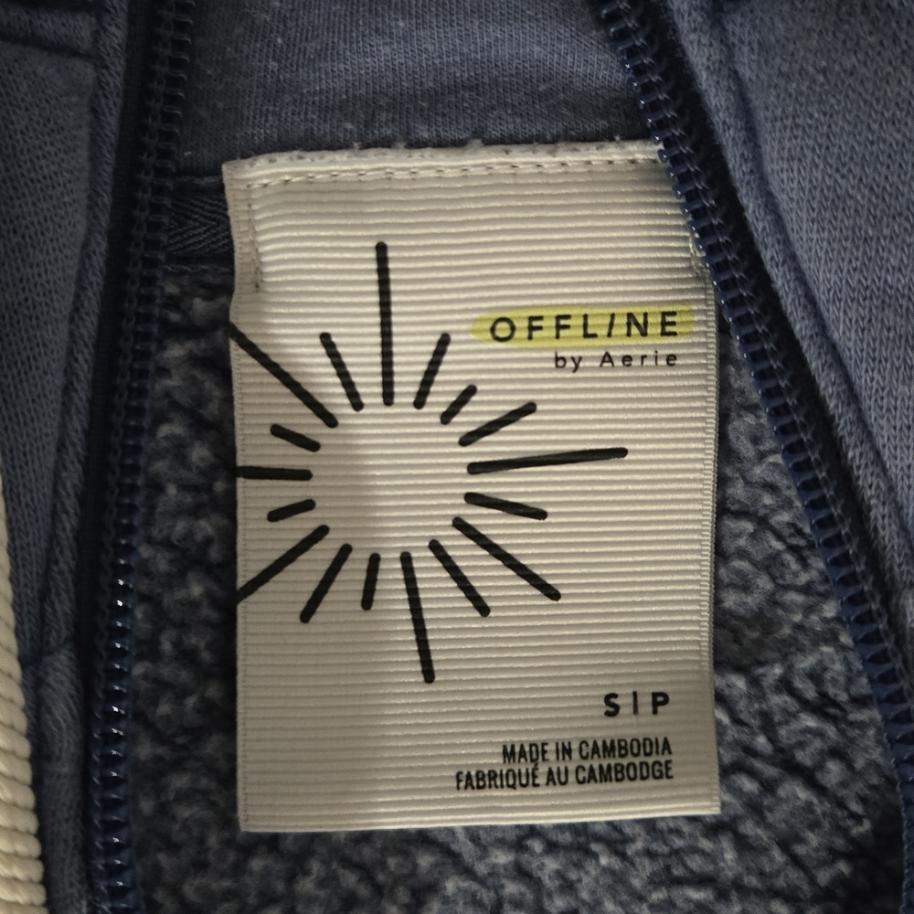 aerie Washed Denim-Blue Cropped Hoodie - Picture 8 of 10